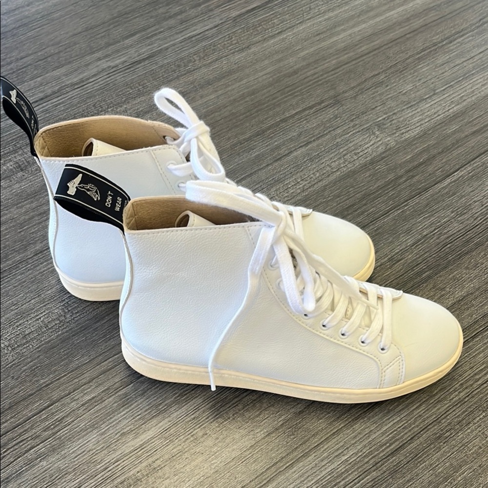 Good Guys Don't Wear Leather Vegan leather hightop sneakers.  Size 38/7.5